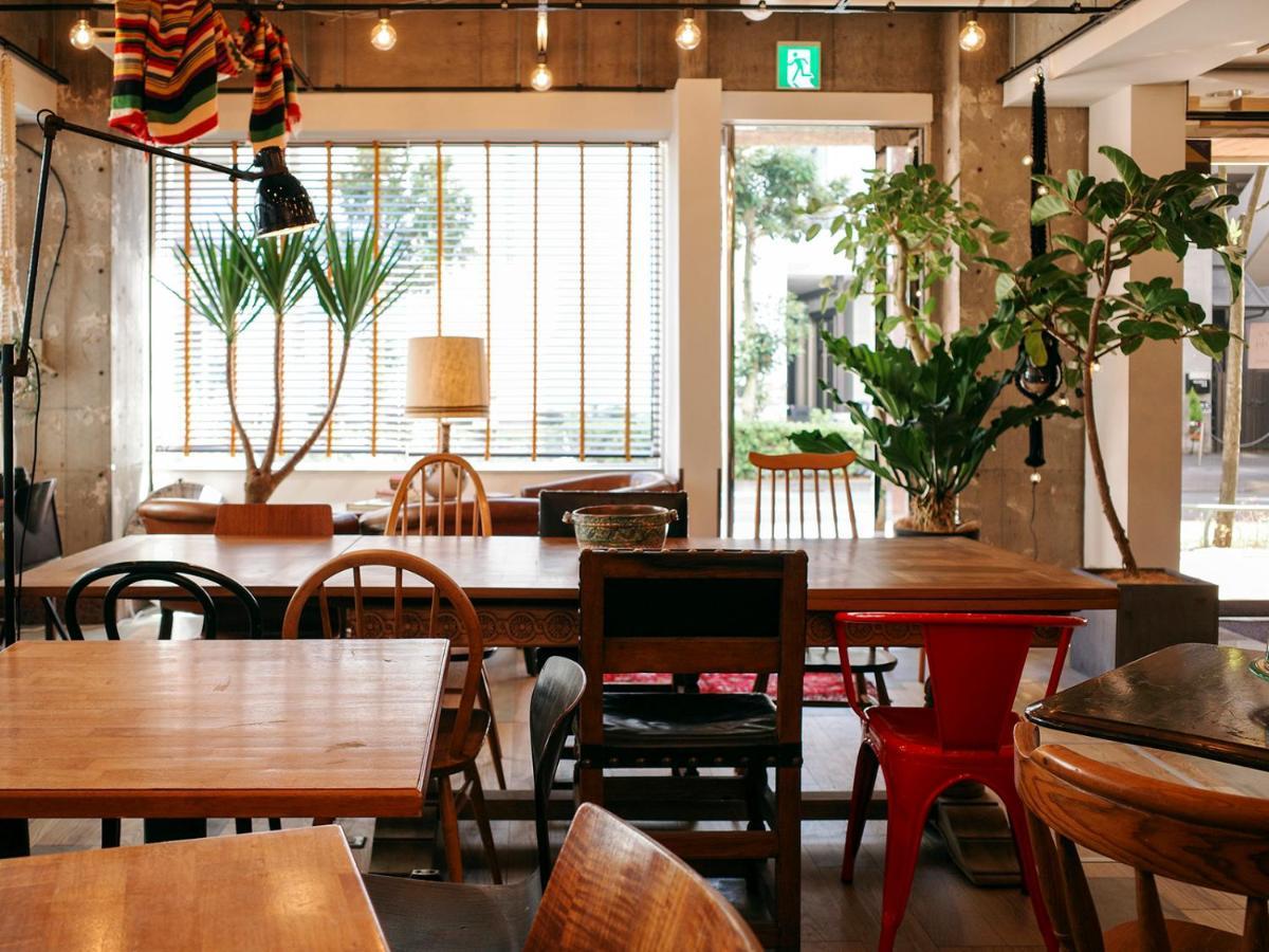 Hotel Toms Tokio Buitenkant foto