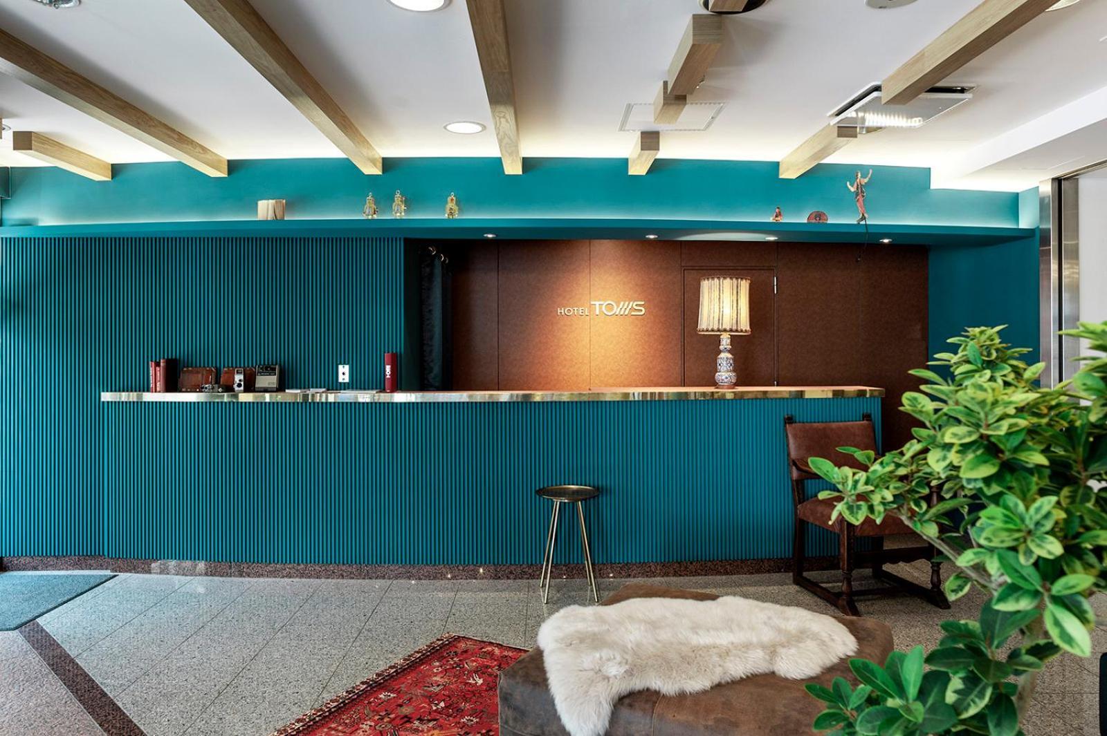 Hotel Toms Tokio Buitenkant foto