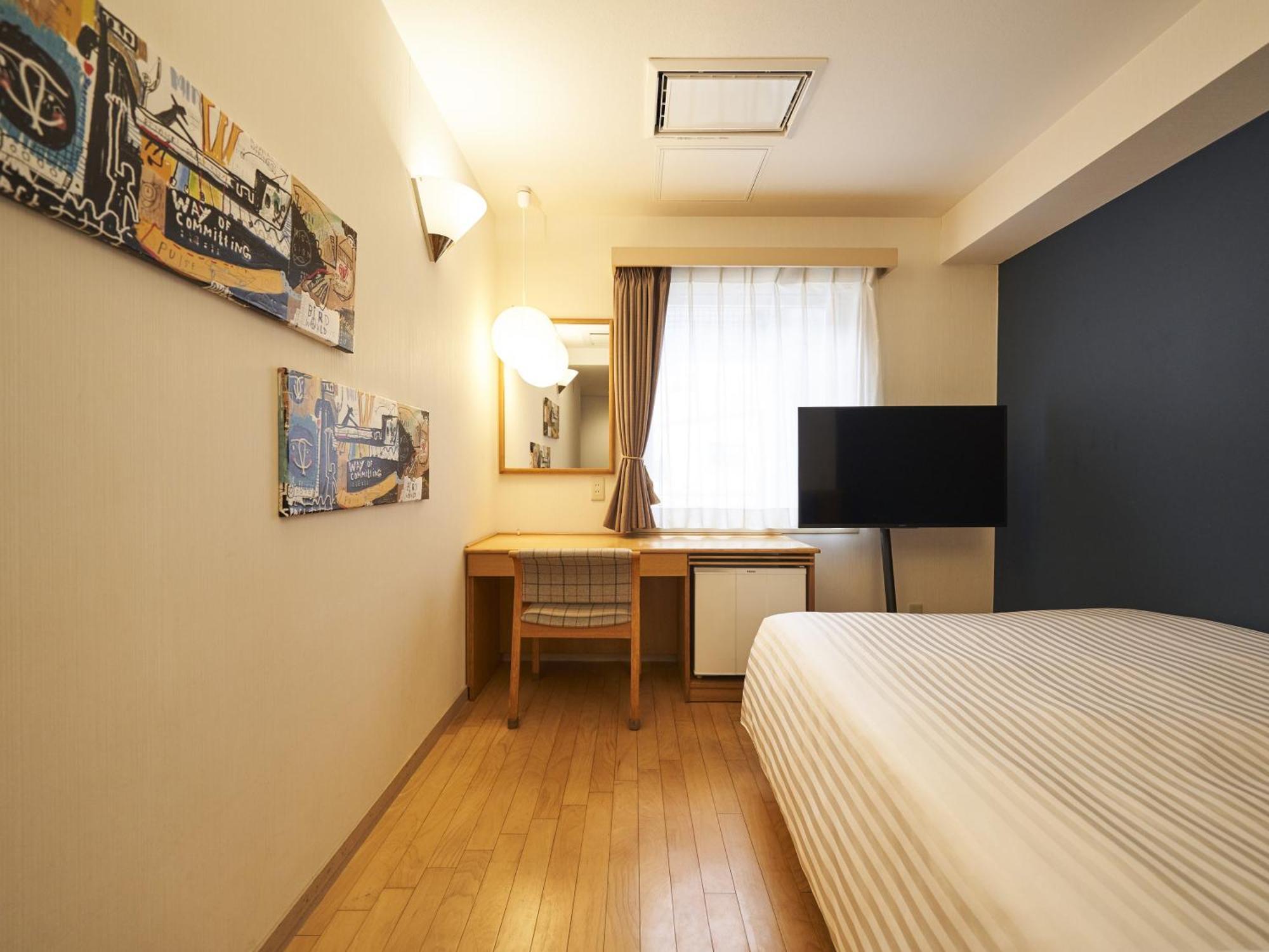 Hotel Toms Tokio Buitenkant foto