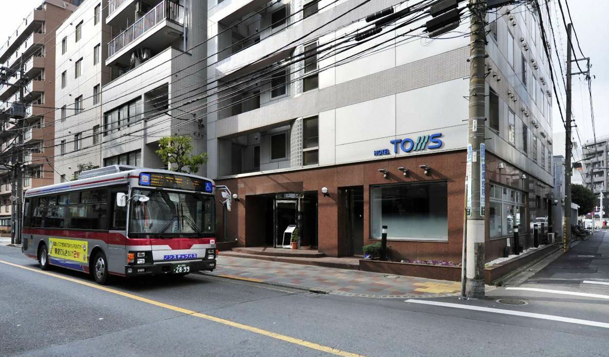 Hotel Toms Tokio Buitenkant foto